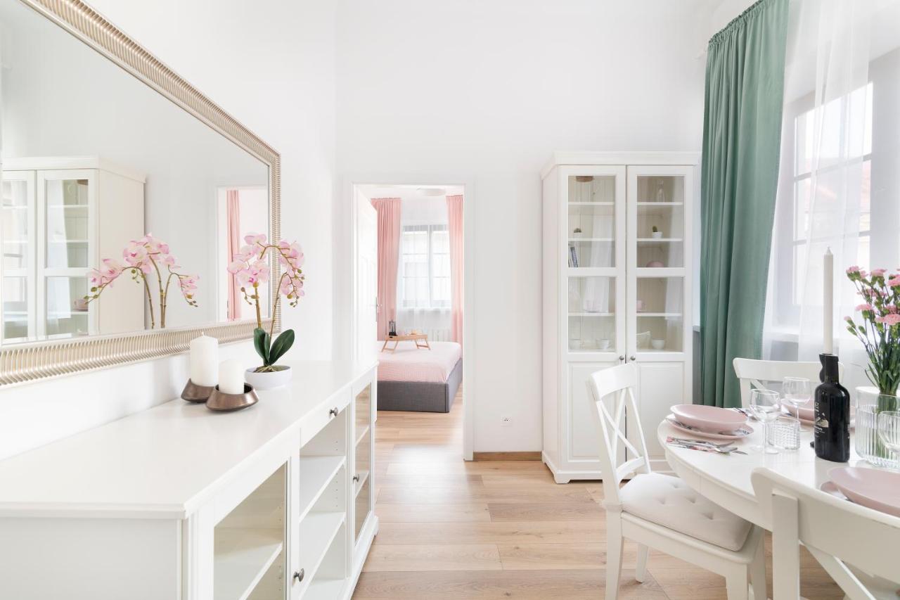 Easy Rent Apartments - Old Town Люблин Екстериор снимка