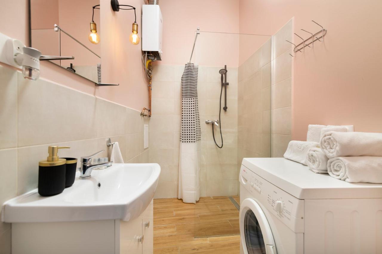 Easy Rent Apartments - Old Town Люблин Екстериор снимка